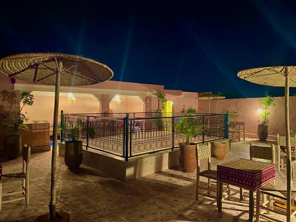 Hostel World Rooftop Marrakech มาร์ราเกช ภายนอก รูปภาพ