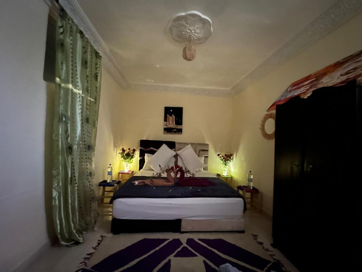Hostel World Rooftop Marrakech มาร์ราเกช ภายนอก รูปภาพ